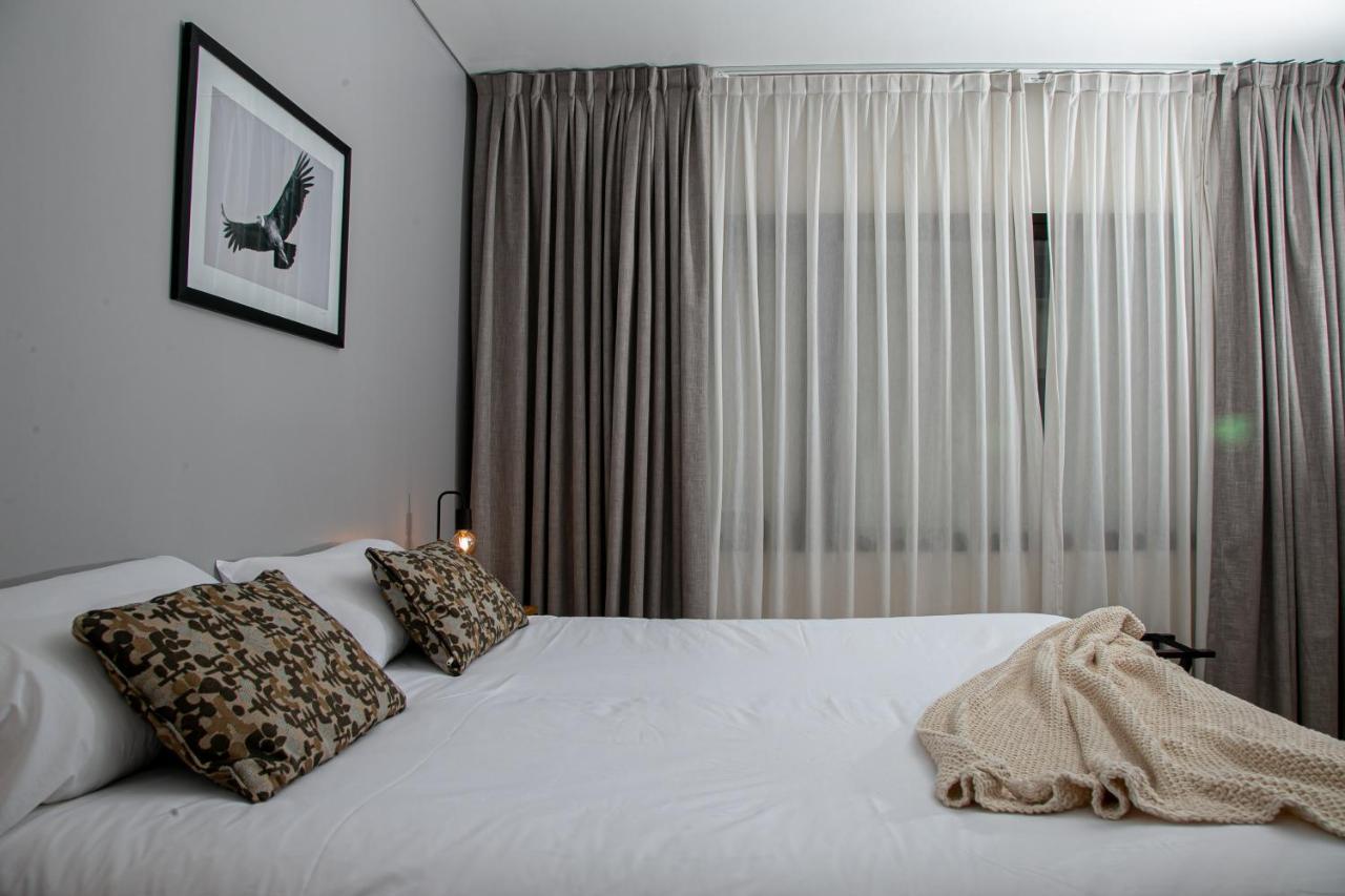 Senderos Aparts & Suites El Chalten Esterno foto