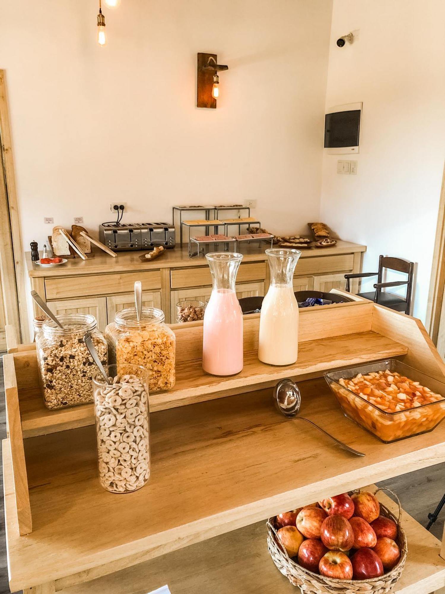 Senderos Aparts & Suites El Chalten Esterno foto
