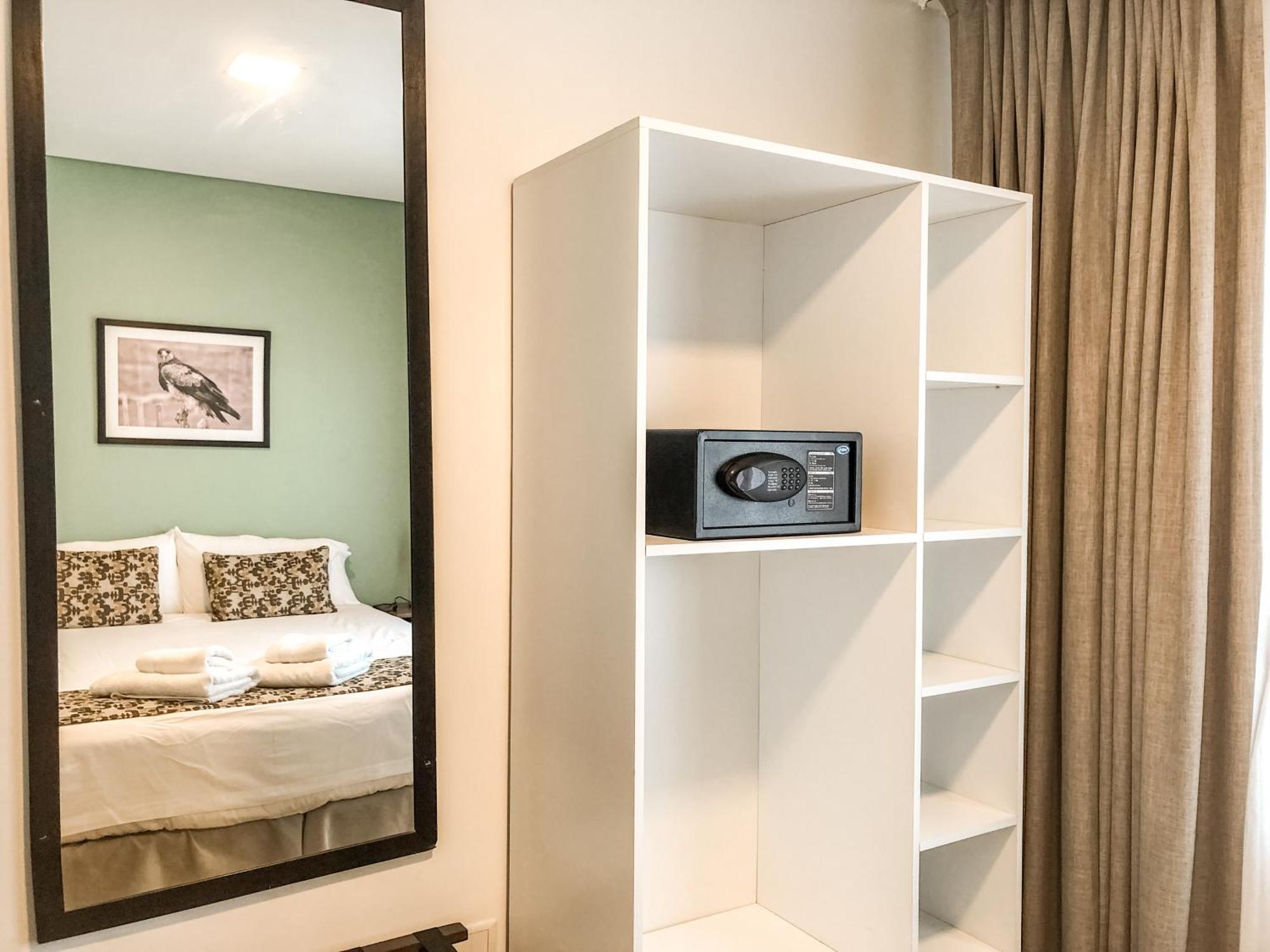 Senderos Aparts & Suites El Chalten Esterno foto